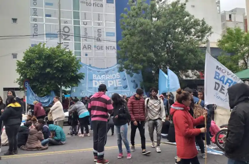 Movimientos sociales reclaman la aplicación de la Ley de Emergencia Alimentaria