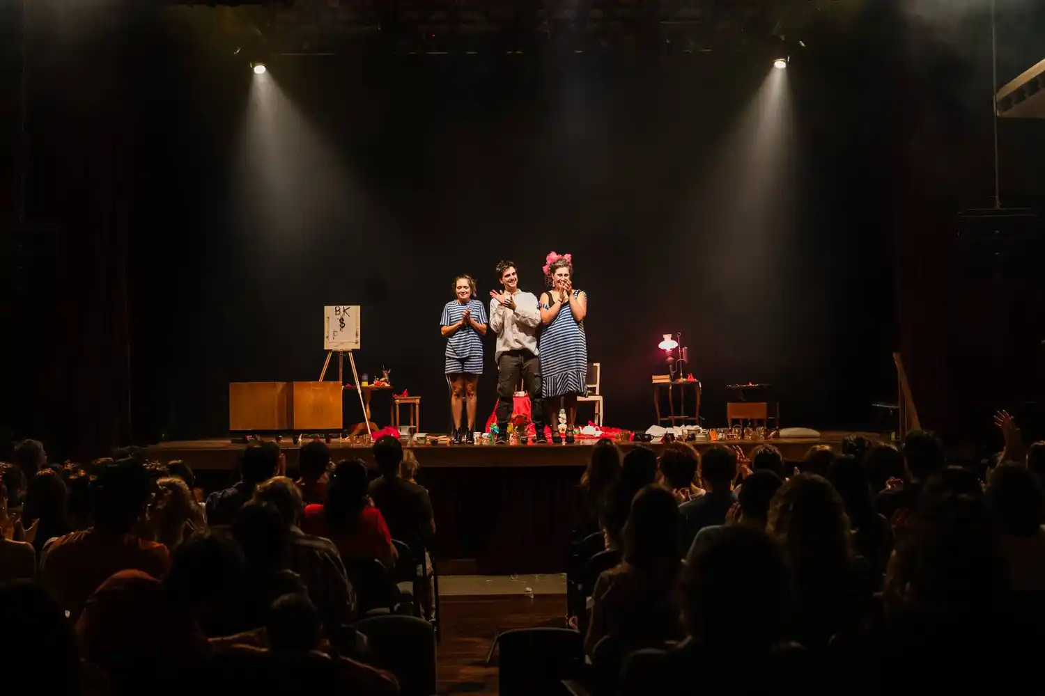 Se dieron a conocer las obras seleccionadas para la temporada 2026 del ciclo “Un Domingo de Teatro”