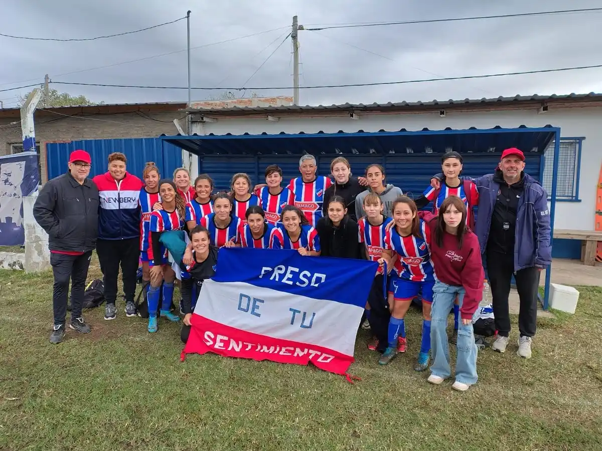 Las Tricolores se mantienen en lo más alto con puntaje ideal. Foto: gentileza.