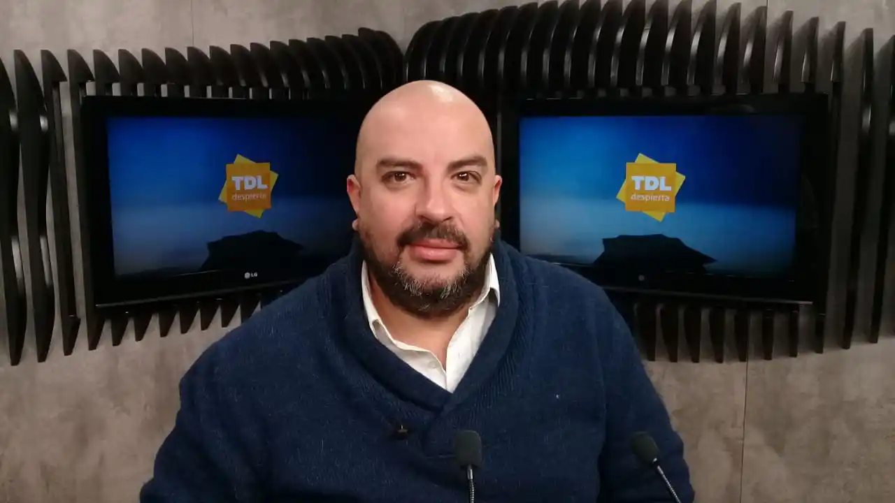 Cristian Cisneros en el desayuno de Tandil Despierta