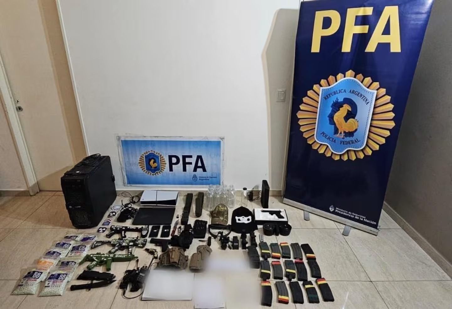 La investigación se activó tras una alerta del FBI. (Foto: prensa PFA)