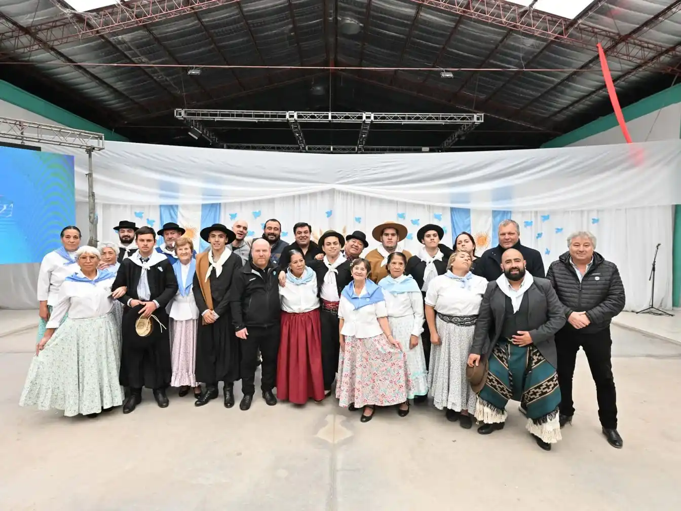 Día de la Patria: emotivo acto en Mar Chiquita con la presentación del proyecto Canciones Patrias