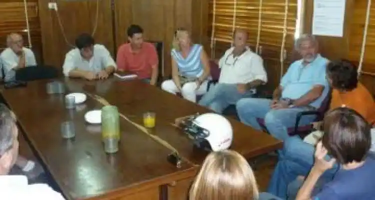 Agua: Vecinos disconformes por la suspensión de la audiencia