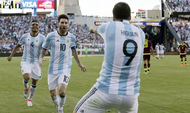 Copa América: Argentina le ganó a Venezuela y juega la semifinal contra Estados Unidos