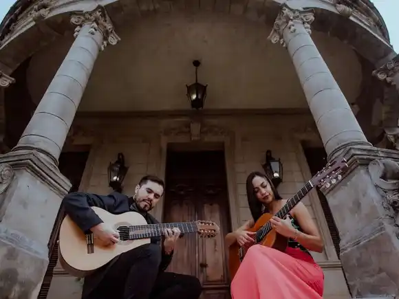 “Santa Milonguita” con música en vivo de “Amor de Tango”