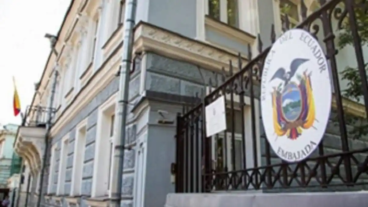 ECUADOR CIERRA CONSULADO en Venezuela: servicios seguirán solo por vía telemática