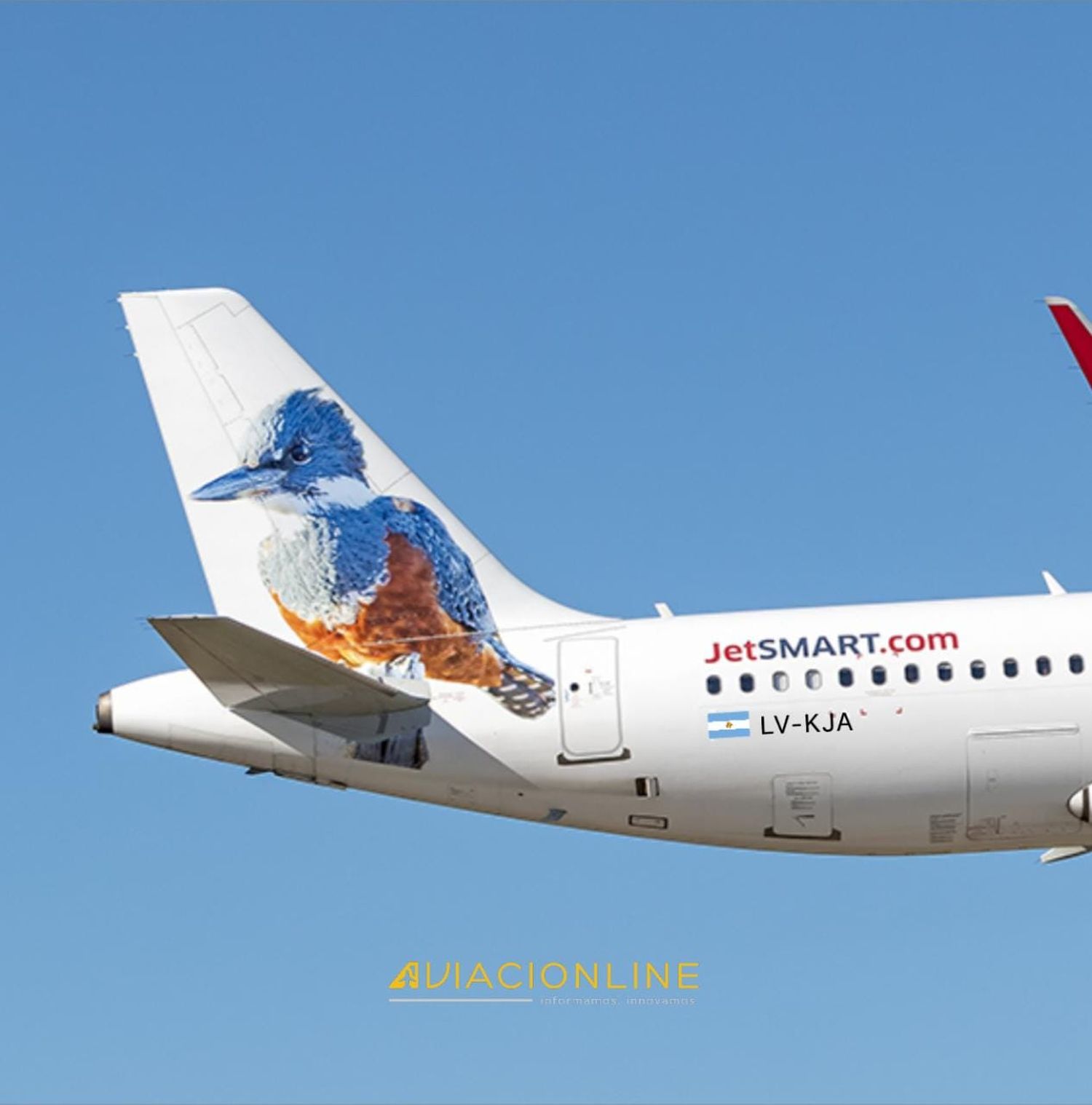 Llegó al aeropuerto de Ezeiza el nuevo Airbus A320 de JetSMART (LV-KJA)