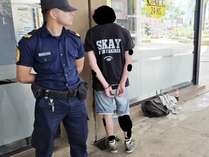 Un hombre fue aprehendido en la Terminal con marihuana y cocaína en su poder
