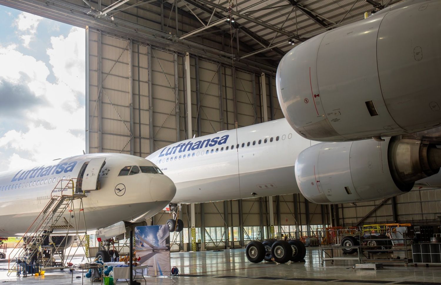 Más cerca del adiós: Lufthansa realiza el último C-Check en un Airbus A340-600