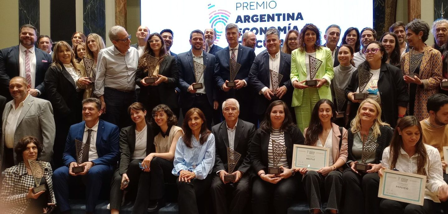 El intendente Gonzalo Braidot recibió la distinción nacional en un acto en la Bolsa de Comercio de Buenos Aires.