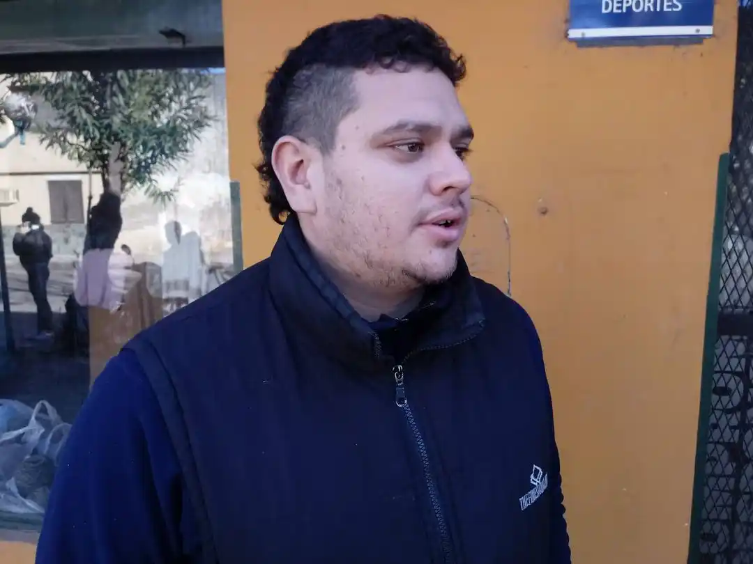 Emiliano Gramajo y el retorno del voleibol a G. Central