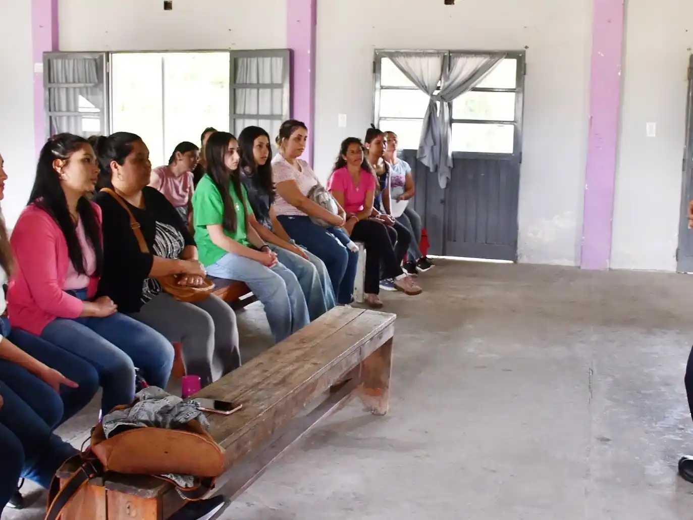 Curso “Manos a la obra, mujeres