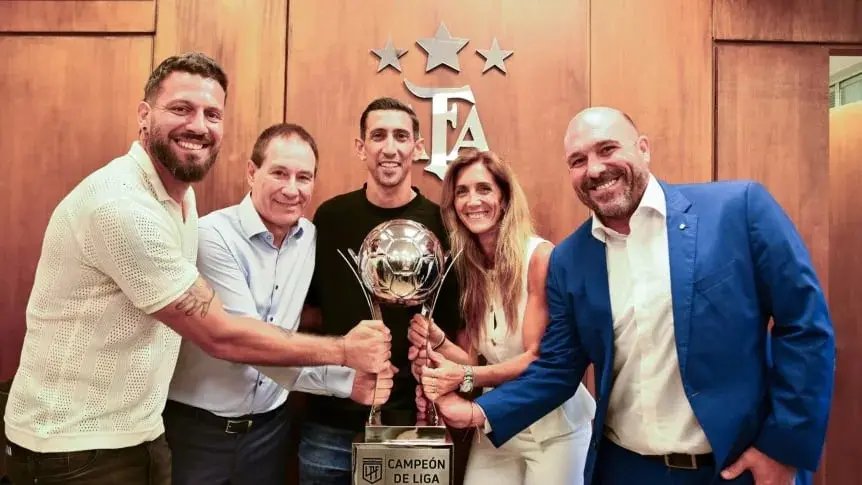 La AFA, Central y el milagro de fabricar estrellas a pedido