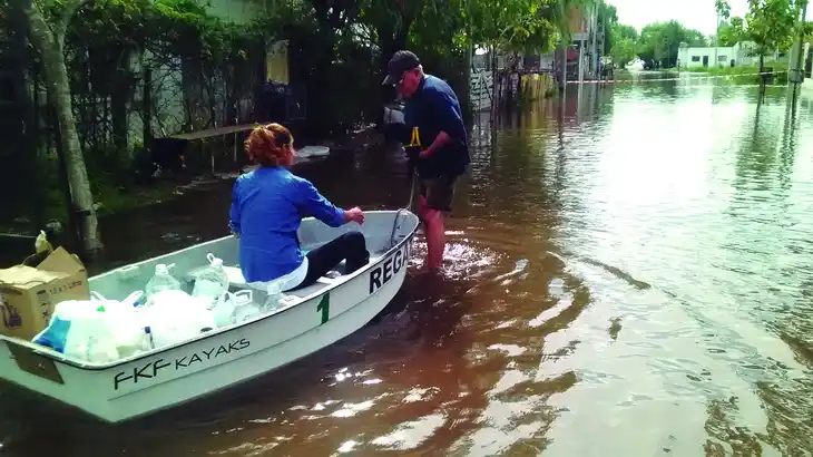 Robaron donaciones para el barrio Munilla