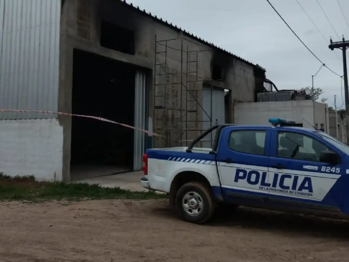 Fiscal confirmó que fue intencional incendio en Buses Lep