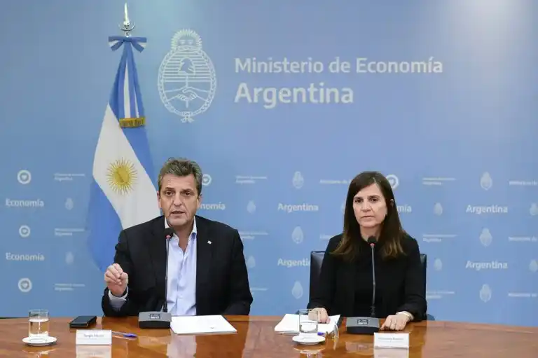 Massa y Raverta anunciaron la prórroga por dos años de la jubilación anticipada