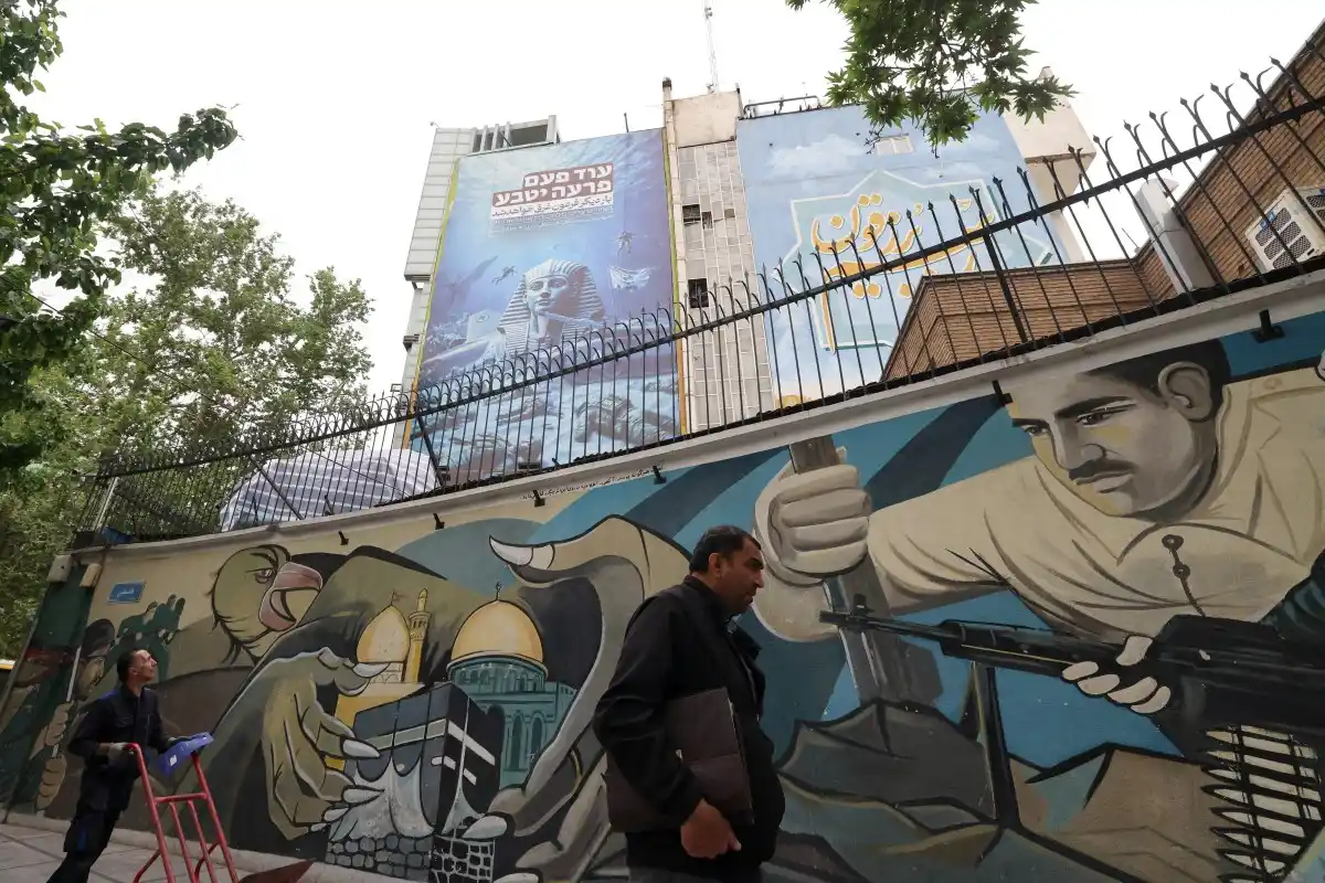 Avanzan las conversaciones nucleares entre Irán y EE.UU. : FINALIZA TERCER CICLO DE DISCUSIONES