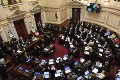 🔴| EN VIVO: Se debate la Ley Bases en el Senado