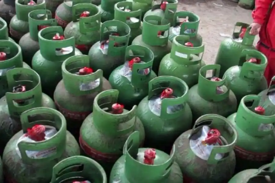 Otro más y van: robaron una garrafa durante la noche y fueron detenidos