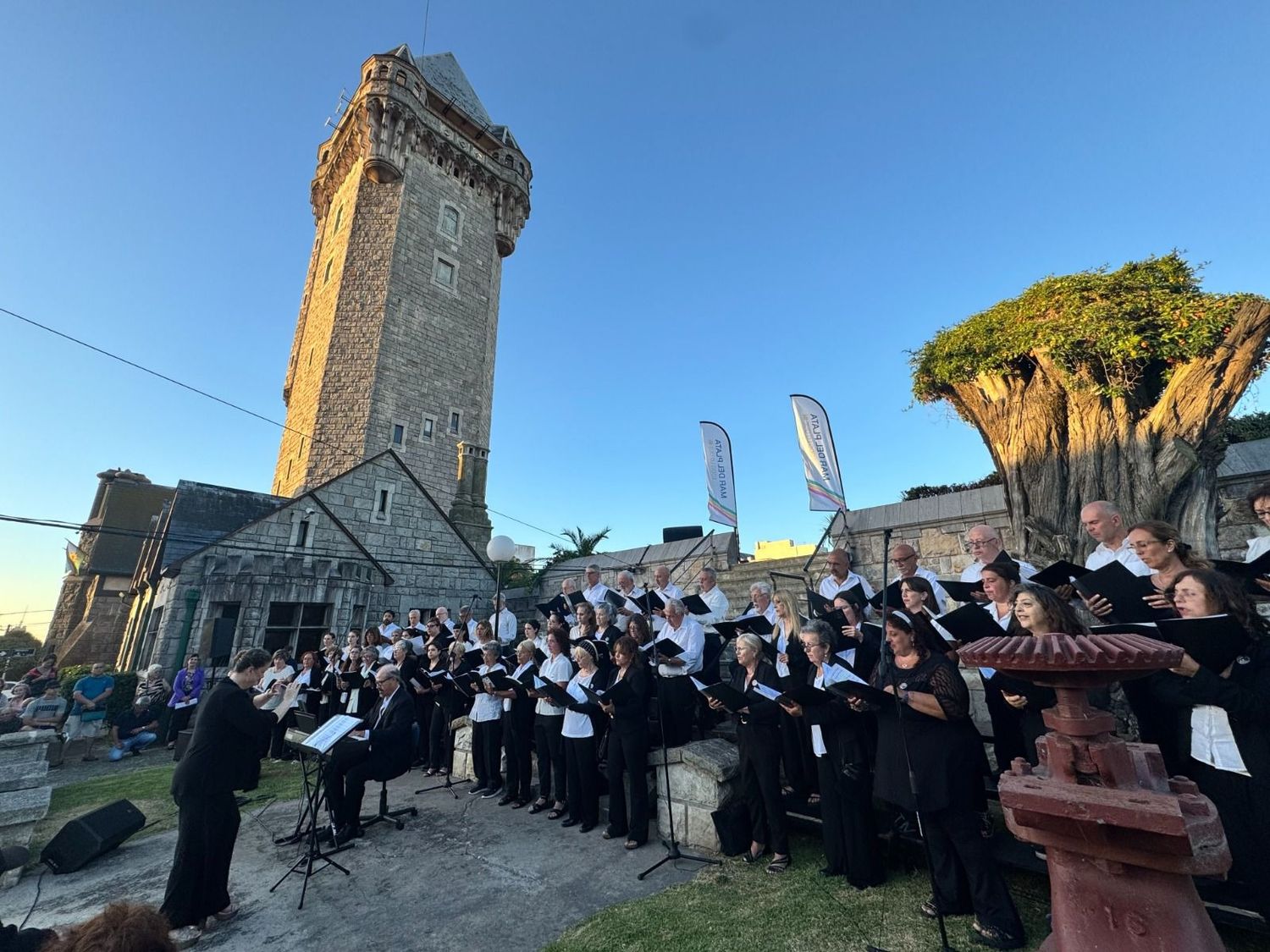 Obras Sanitarias conmemoró el 82 aniversario de la Torre Tanque