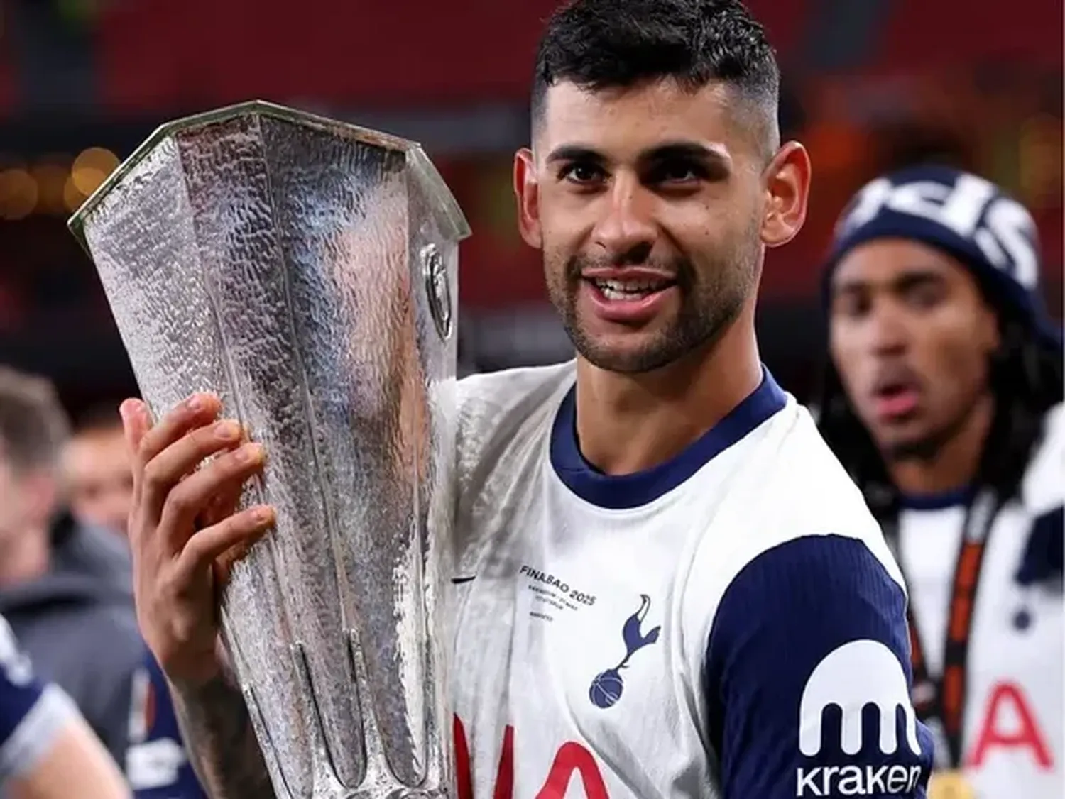 cuti romero europa league campeon