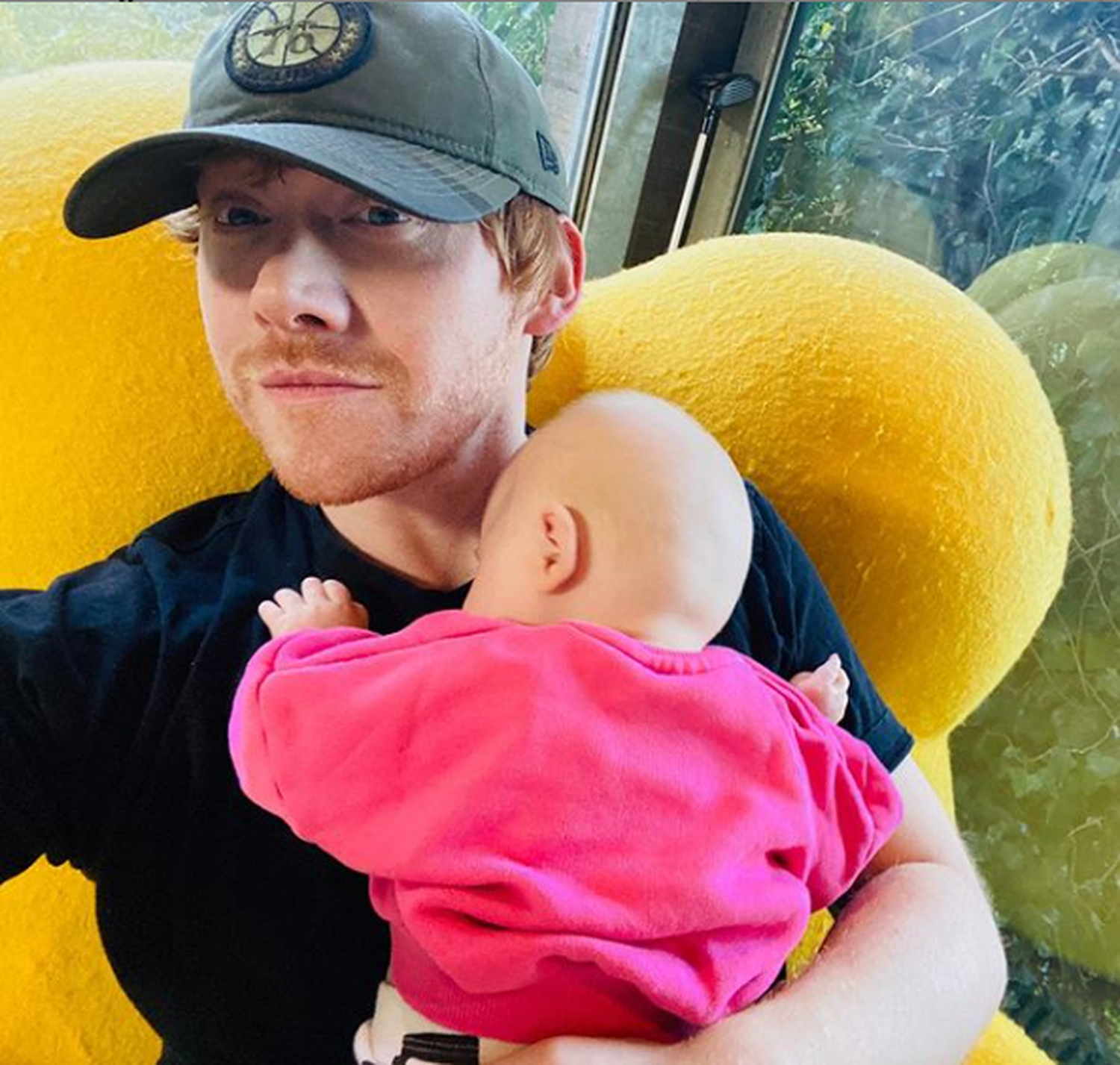 La tierna foto de Rupert Grit con la que rompió la década de tardanza a Instagram.