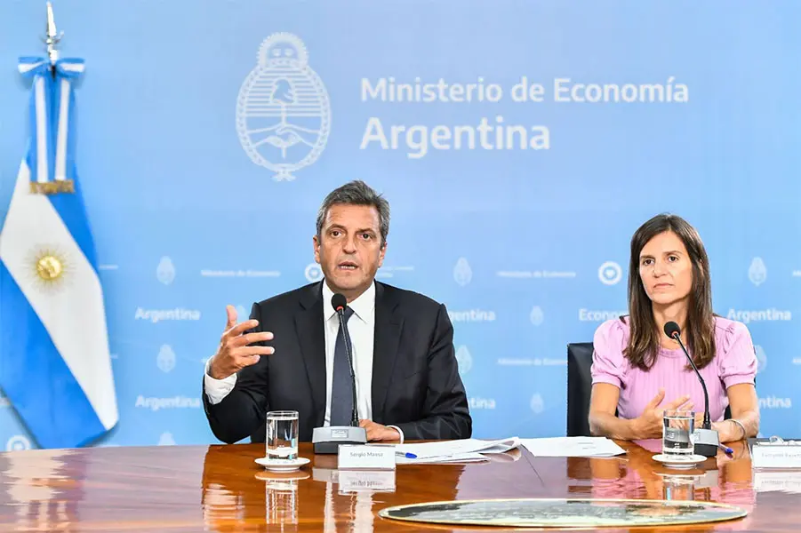 Raverta y Massa anunciaron la incorporación de 900 mil niñas y niños a las asignaciones familiares