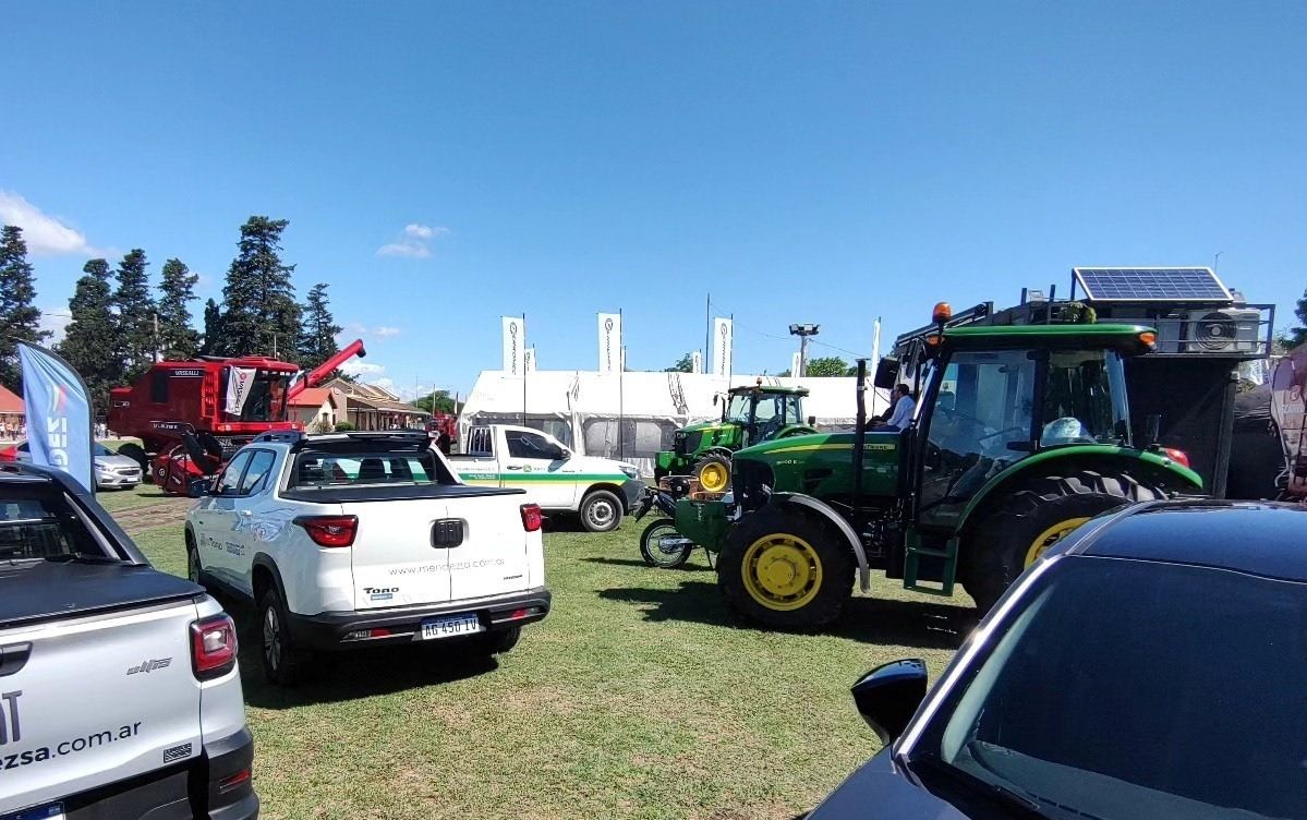 Gran presencia empresarial a la tercera edición de Firmat Agro. Foto: Gentileza.