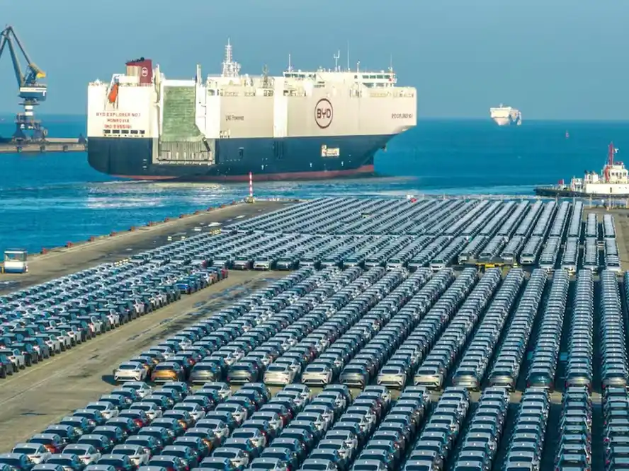 Crisis industrial en Provincia: la producción de autos cayó 73,4% en un año