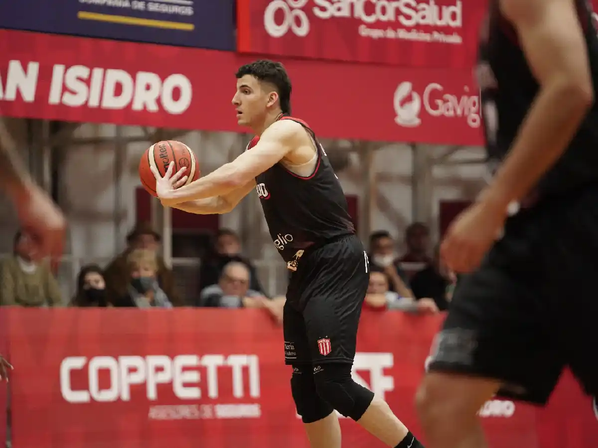 En su casa sigue firme