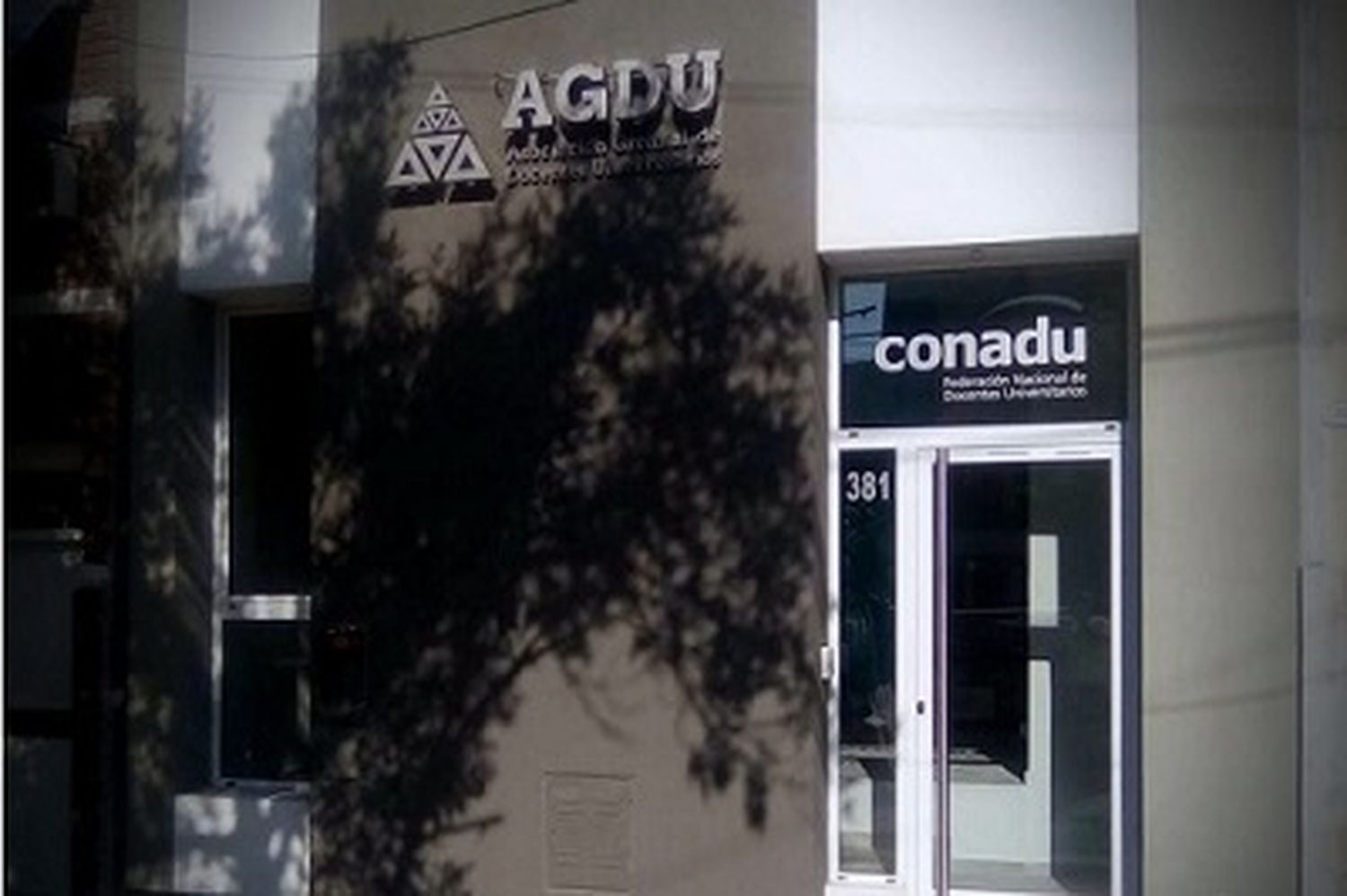 Acuerdan criterios para el retorno a la presencialidad en la Universidad de Entre Ríos