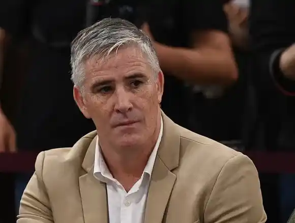 El escándalo que envuelve al intendente de Navarro: Debaten su suspensión y el municipio denuncia "golpe institucional"