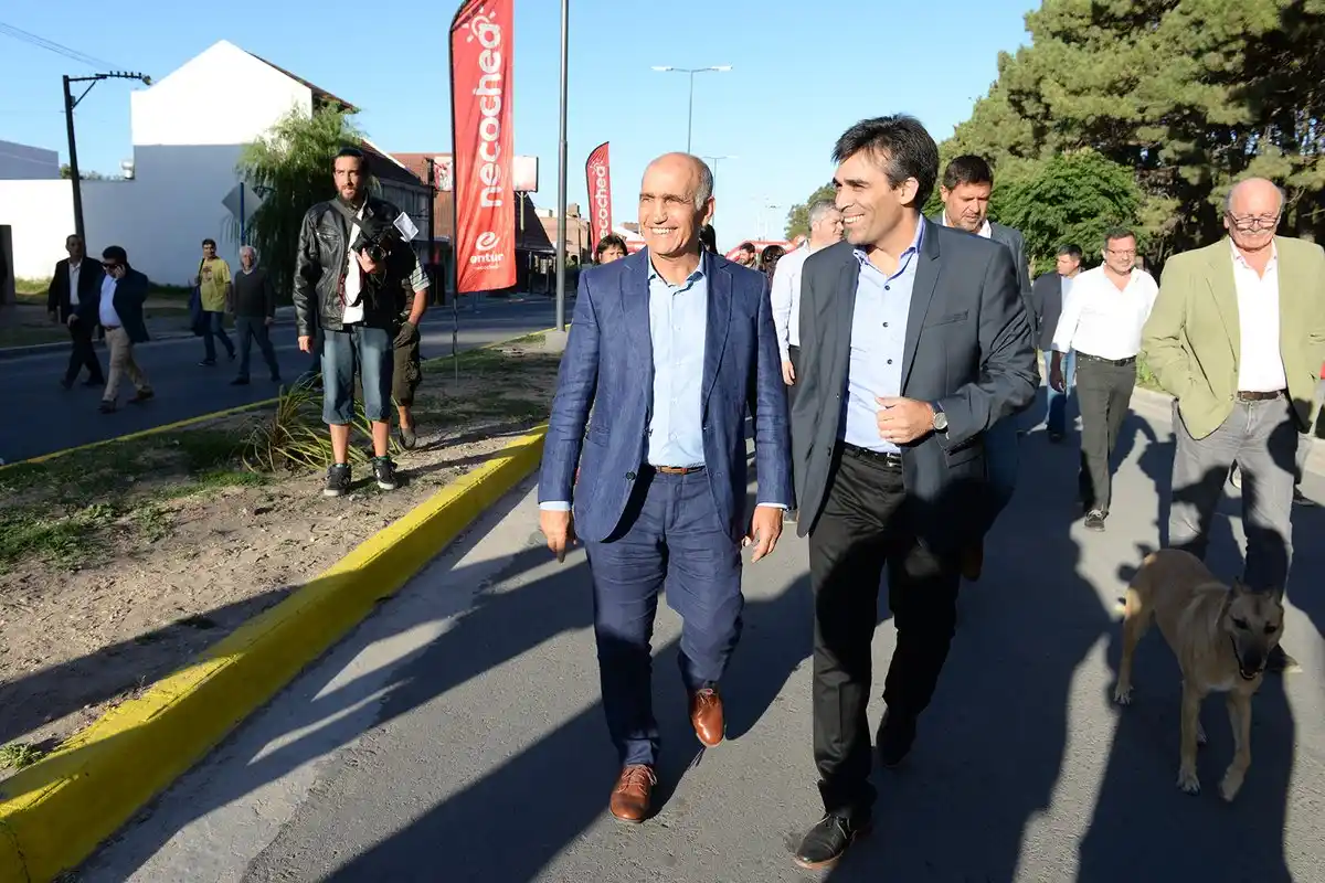 "El populismo está al acecho", advirtió Daniel Salvador en recorrida por Necochea