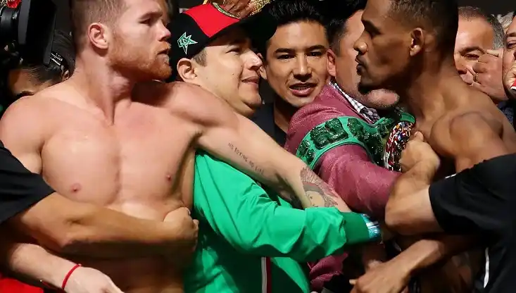 Con la pelea entre Canelo Álvarez y Daniel Jacobs debuta el "VAR" en el boxeo