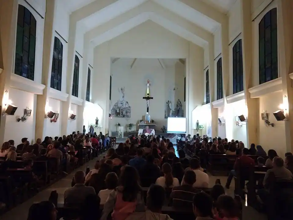 Semana Santa en los templos de Crespo