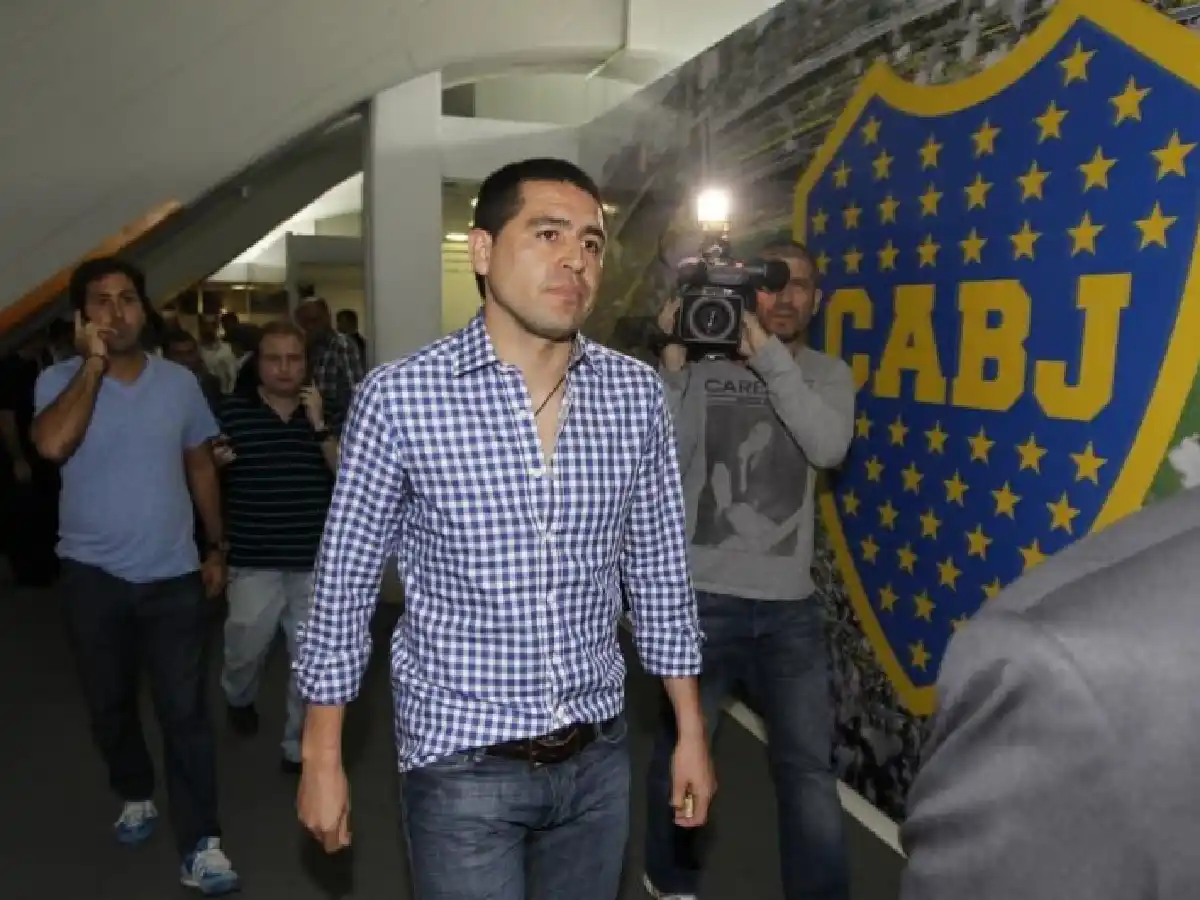 Riquelme: "Wanchope tiene que seguir cumpliendo con su contrato"