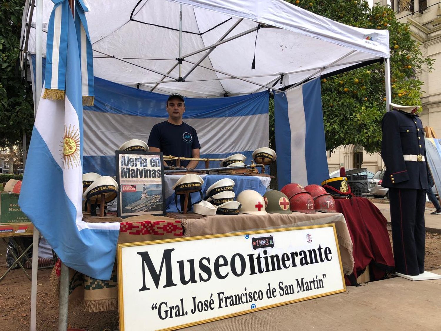 Carlos Montero, a cargo del Museo Itinerante que tuvo su primera intervención en la ciudad.