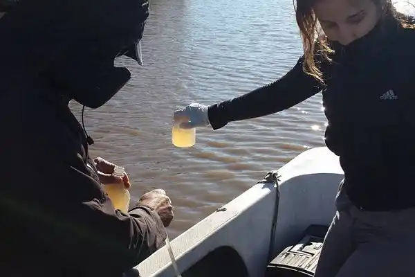 Monitoreo ambiental del río Gualeguaychú y sus afluentes