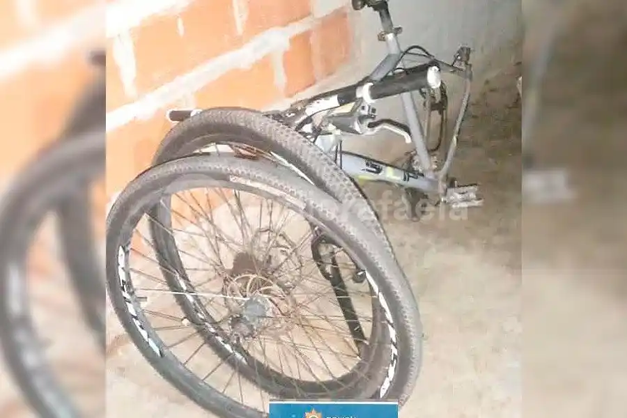 Compró una bicicleta de buena fe y más tarde se enteró que era robada: la entregó a la Policía