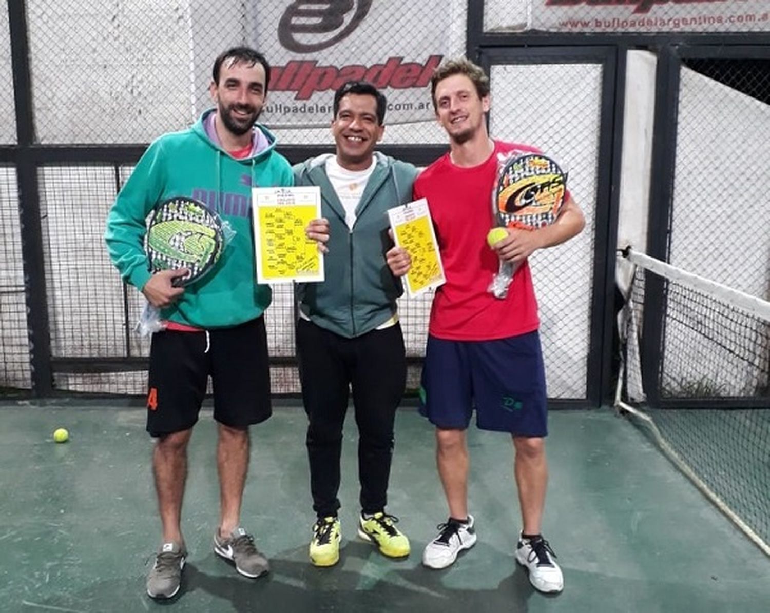 Padel: se jugó en Quinta y Séptima Categoría en Tenis del Sol