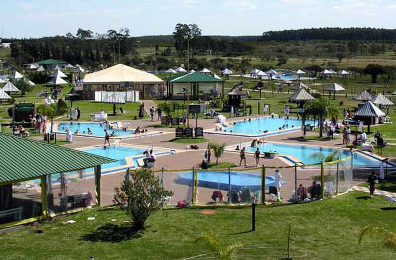Más de 1,2 millones de personas visitaron los complejos termales