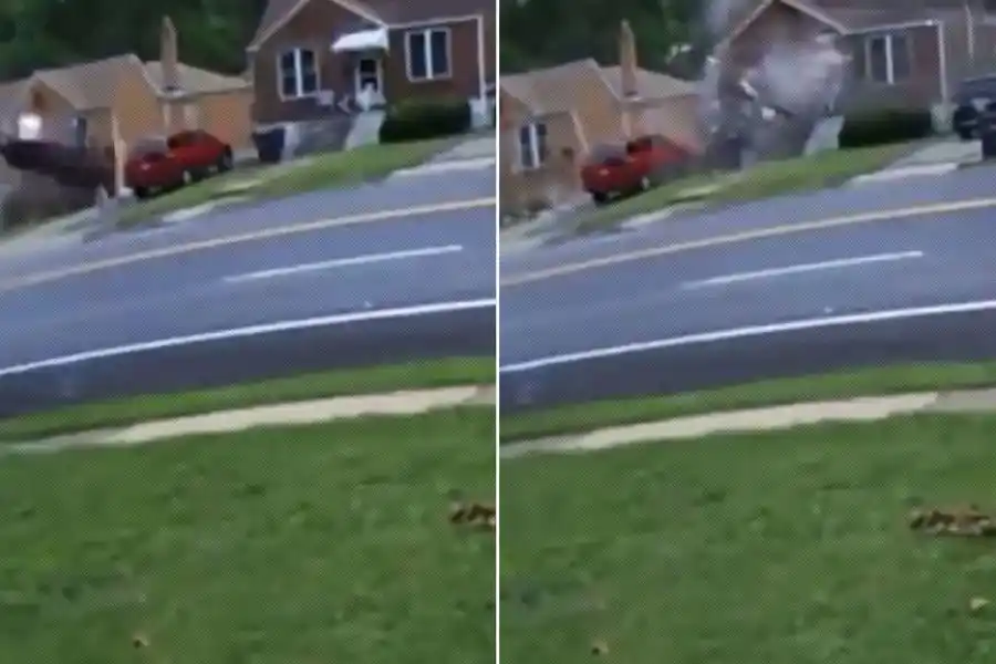 VIDEO | ¡Impactante! Una conductora de 73 años aceleró el auto, salió volando y se estrelló de lleno contra una casa
