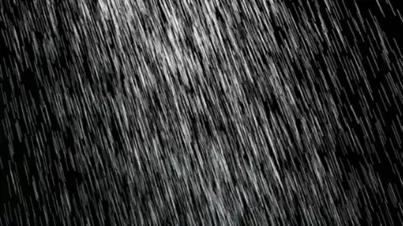 LLUVIA NEGRA cae sobre el norte de Anzoátegui, habitantes están preocupados (VIDEO)