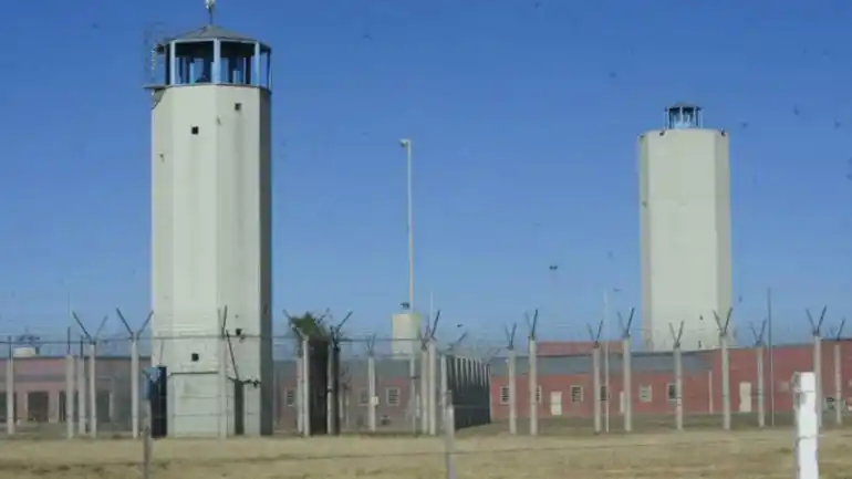 Preso simuló ser el juez Oyarbide y el engaño terminó en una violación