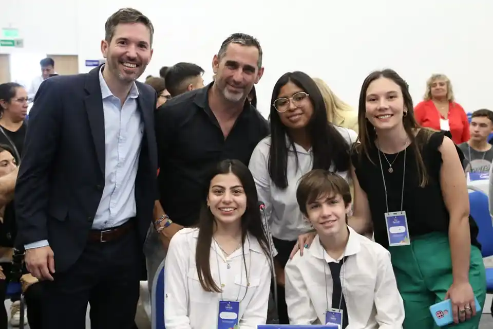 Senado Juvenil Entrerriano: alumnos de Escuela Normal participan