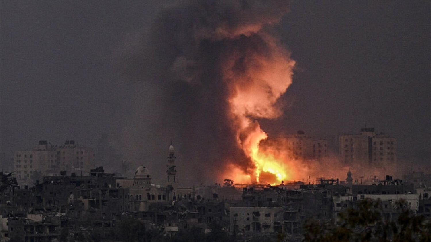 ¡ABANDONEN GAZA! El llamado de Israel que persiste en el constante bombardeo contra la franja