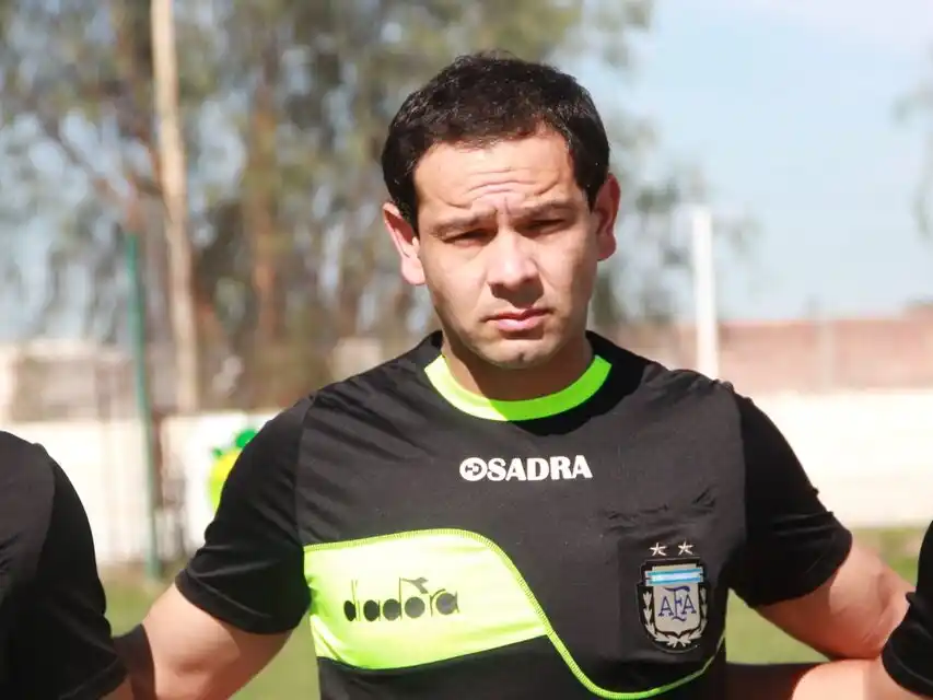 Luis Martínez, el polémico juez que arbitrará a la BH,