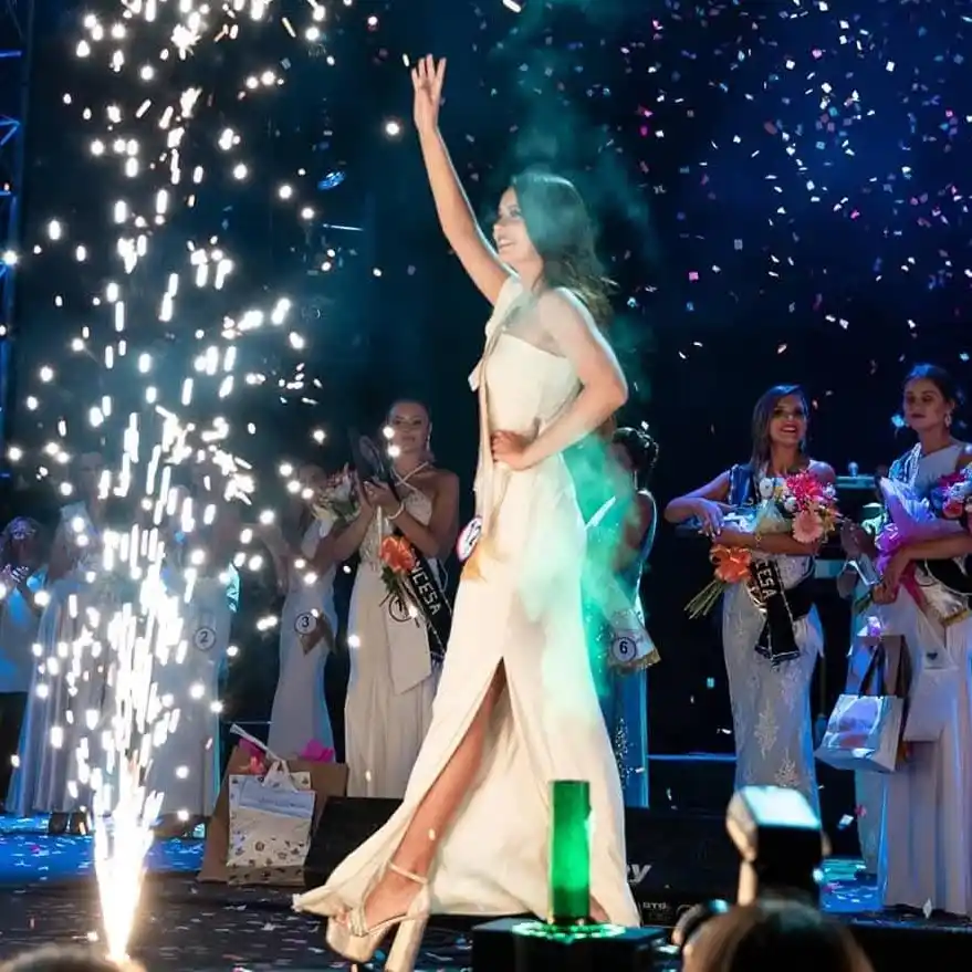 Federación abre las inscripciones para postulantes a Reina Nacional del Lago 2026