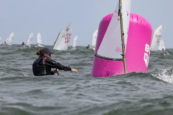 Contra viento y marea, sigue la SIY