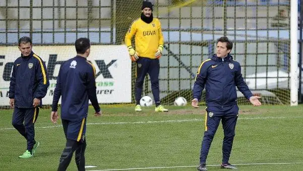 Mientras espera a Tevez, Guillermo ya puso a Orion y al Cata de suplentes